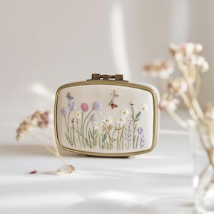 Mini Floral Embroidered Jewelry Box with Mirror, Handcrafted Linen Jewelry Storage Box, Cute Vintage Gift, Bridesmaid Gift