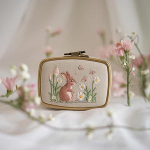 Embroidered Jewelry Box with Mirror – Bunny and Wildflowers Design – Cute Linen Keepsake Box for Nature Lovers & Gifts