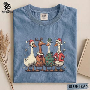 Comfort Colors® Retro Christmas Duck Shirt — Festive Farm Animal Holiday Vibe