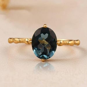 Vintage 14K Gold London Blue Topaz Engagement Ring: Gemstone Solitaire