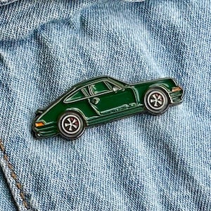 The Heritage Series Porsche 911 964 Classic Enamel pin/badge. Green Metal
