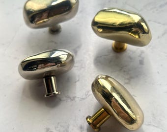 Tiradores de metal con diseño de guijarros y piedra, modernos para cajones.