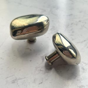 Pebbles Stone Metal Knobs, Modern Drawer Pulls image 4