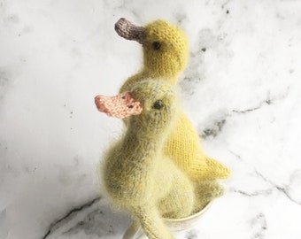 KNITTING PATTERN - Little Duckling