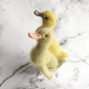 KNITTING PATTERN - Little Duckling