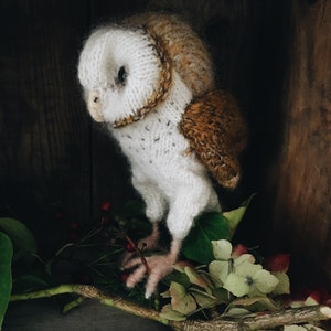 KNITTING PATTERN - Barn Owl