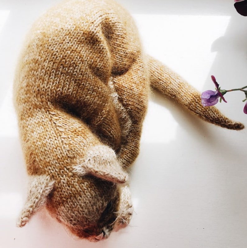 KNITTING PATTERN Cat image 8