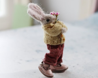 RABBIT DOLL Knitting Pattern