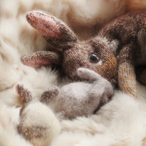 KNITTING PATTERN Teeny Tiny Bunny image 2