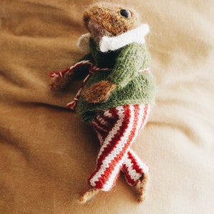 MR. TOAD Knitting Pattern image 6