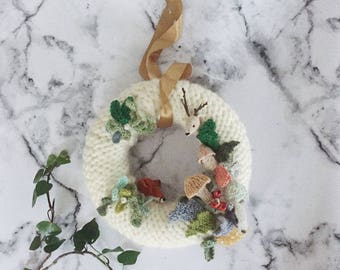 KNITTING PATTERN - Woodland Wreath