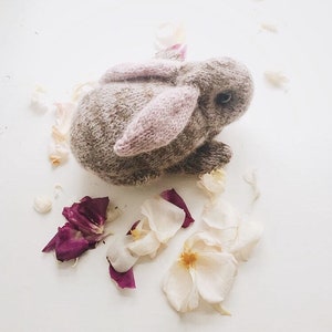 SPECIAL PRICE knitting pattern Baby Bunny Aussi en Français image 5