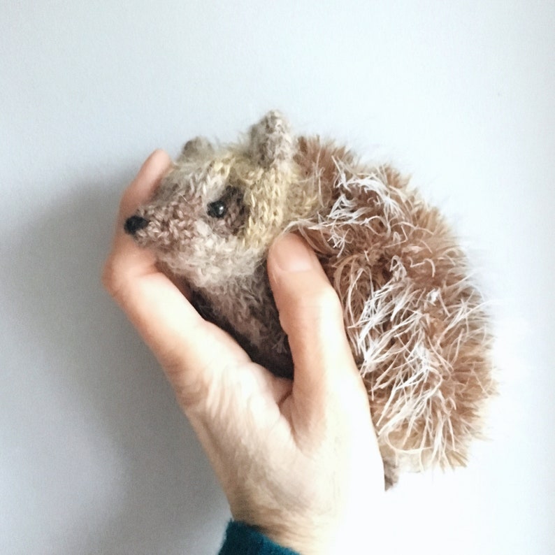 KNITTING PATTERN Hedgehog image 4