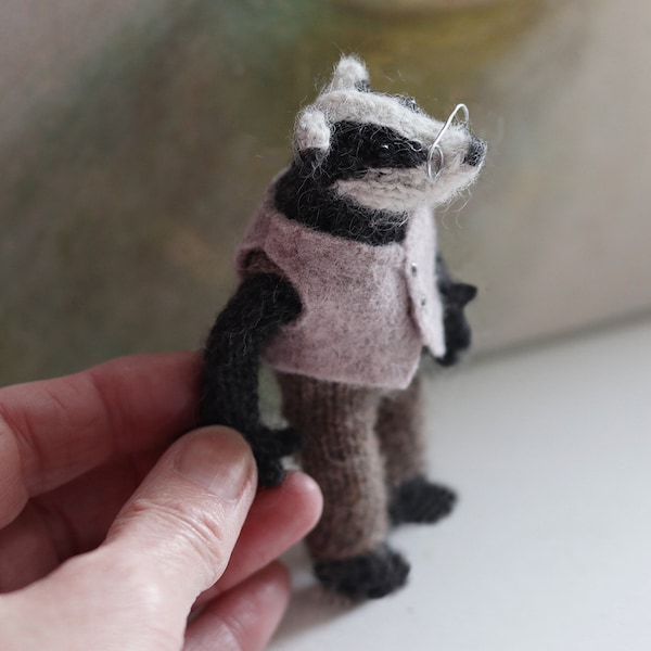 Little Badger - KNITTING PATTERN