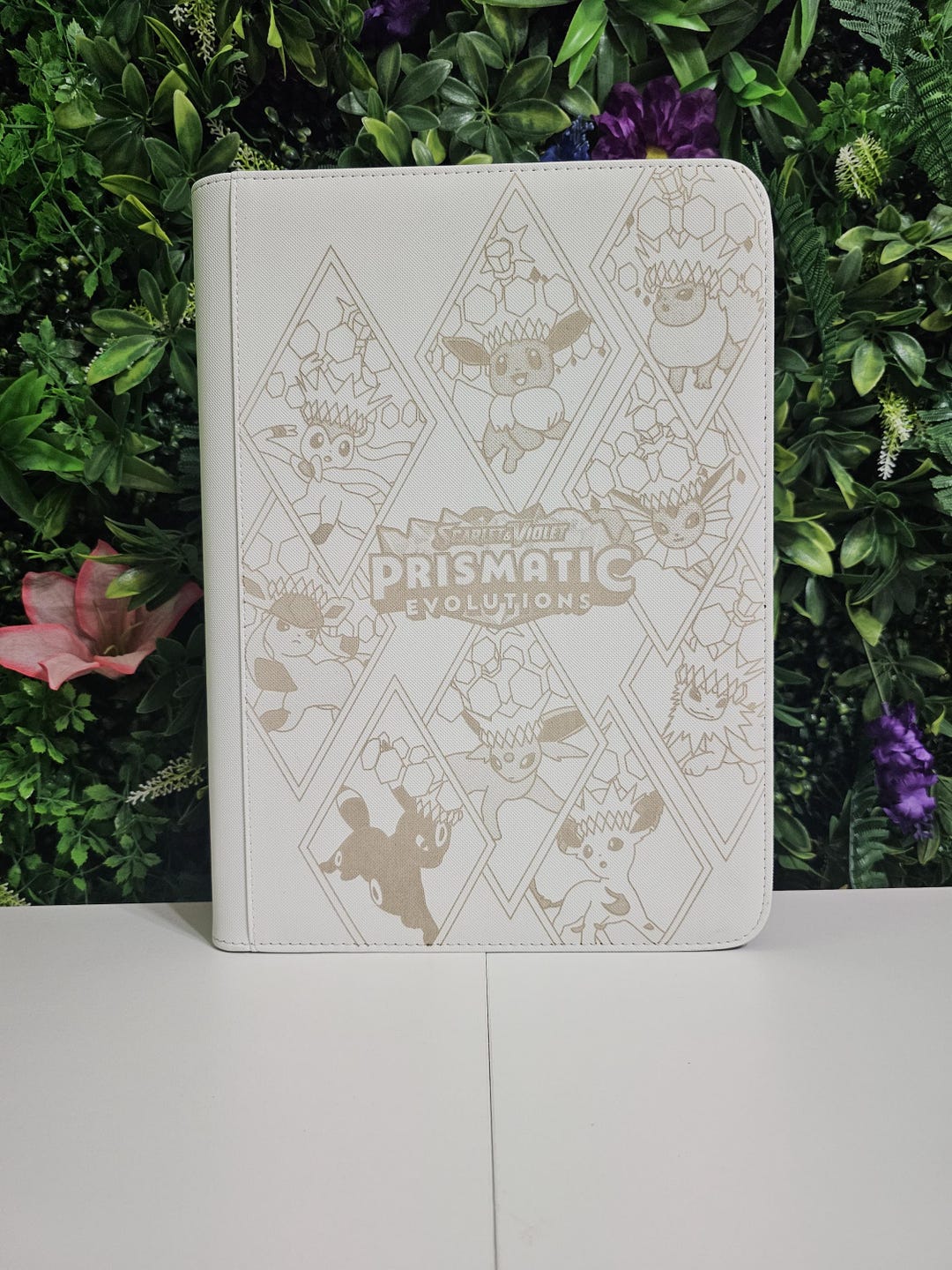 prismatic evolution binder for 500 cards Evolutions Collection Underground Collections Prismatic Evolutions Binder Collection NEW