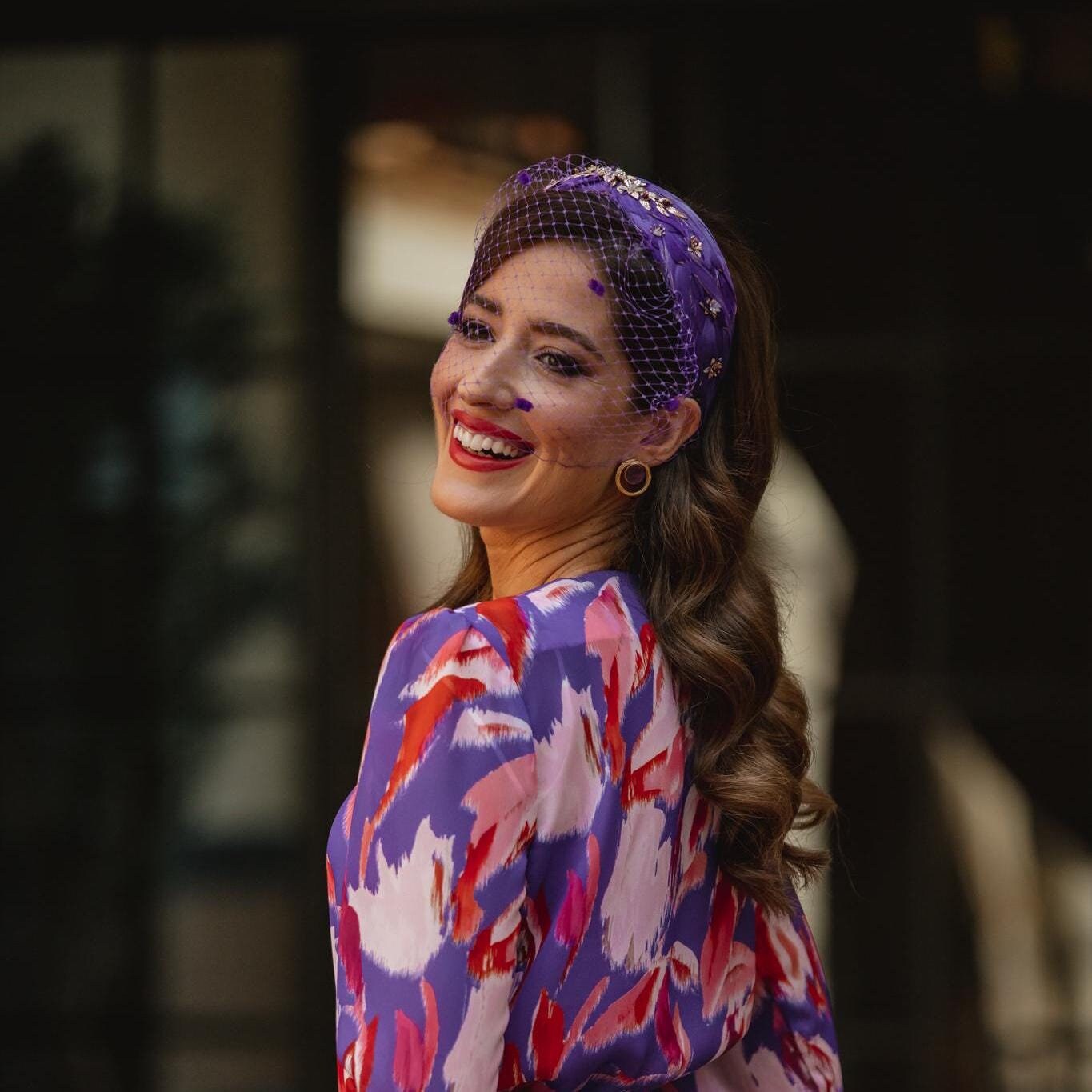 Elegant Purple Feather Headpiece: Handcrafted Accessory for  display picture 1