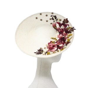 Wedding guest hat. Royal Ascot hat. Derby hats for women. Melbourne Cup. Headdresses and hats. Artisan. Saucer hat. image 10