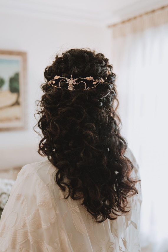 Elegant Gold Crystal Bridal Tiara Handmade Wedding Crown  display picture 1