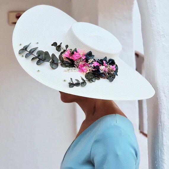 Elegant White and Red Floral derby Hat Pamela Wide Brim Derby Hat: White, Red Rose & Peacock Feathers  main image 4