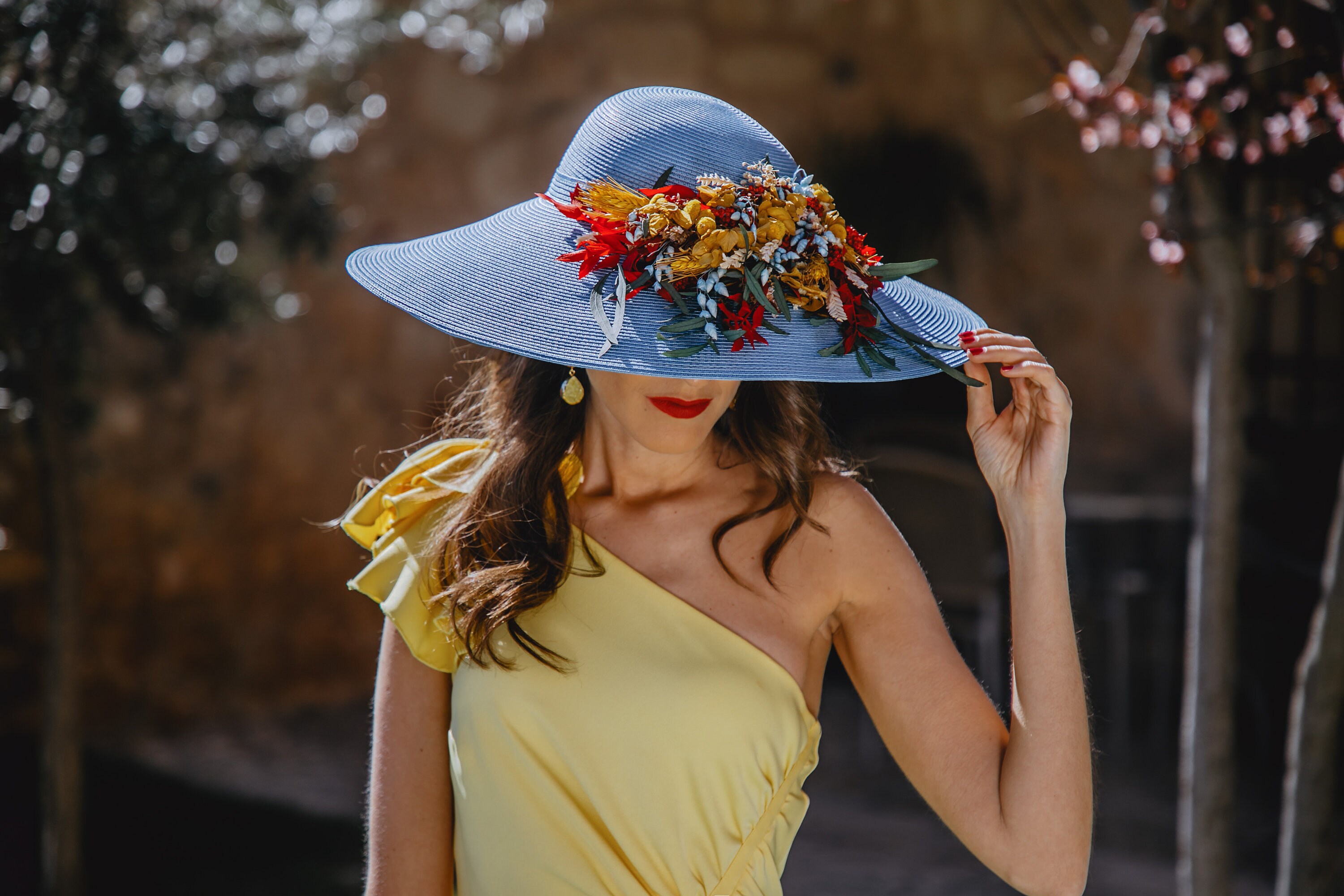 Chapeau de mariage bleu décoré à la main avec des fleurs - Etsy France