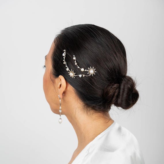 Elegant Silver Branch Hair Comb With Pearls & Crystals  display picture 2