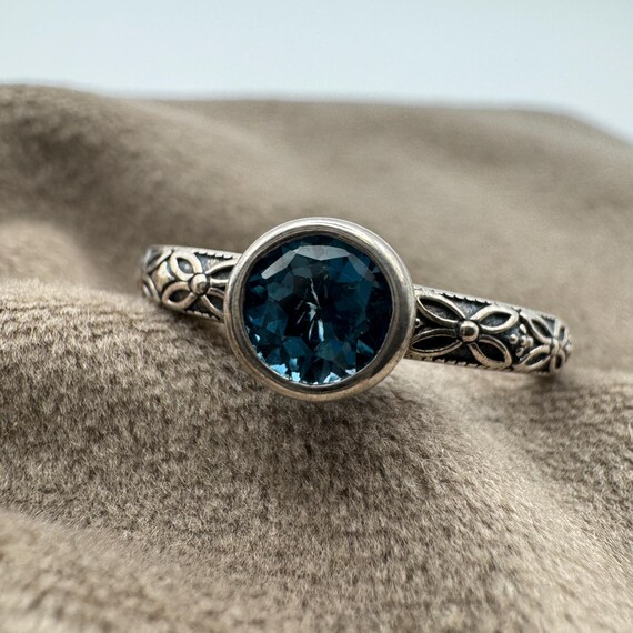 Brilliant Blue Sterling silver stackable solitair… - image 3