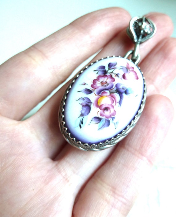 RARE Soviet Enamel Flower Pendant 1950s - image 2