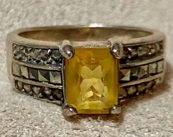Marcasite and Citrine 925 Vintage Silver Ring