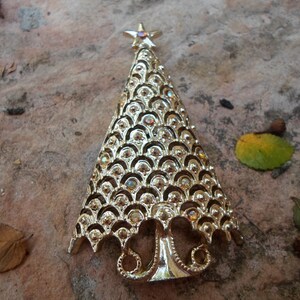 Vintage Christmas Tree Brooch Signed Tanger image 2