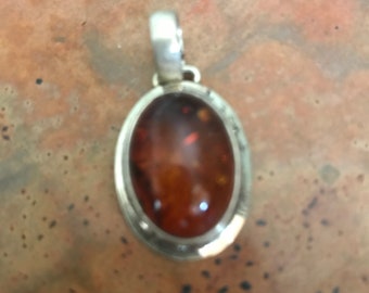 Amber Pendant  in Vintage Mexican 925 Silver