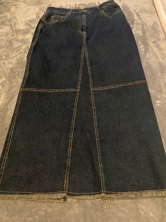 Kate Landry Fitted Long Blue Jean Skirt