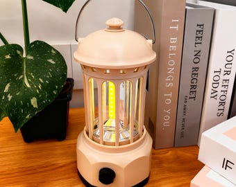 Lanterna da campeggio per esterni, alimentata a batteria, lampada a sospensione impermeabile, stile castello selvaggio, decorazione dimmerabile per bancarella, scrivania, luce notturna