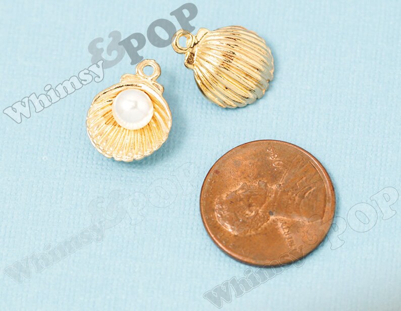 DOLLAR SALE Clam Pearl Charm Gold Tone Beach Oyster Clam Etsy