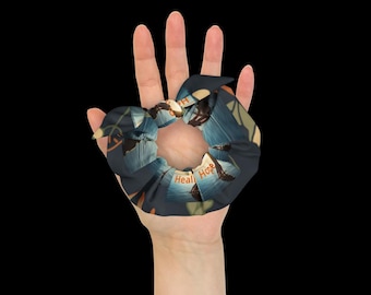 Återvunnen polyester-spandex scrunchie med avtagbar rosettdetalj