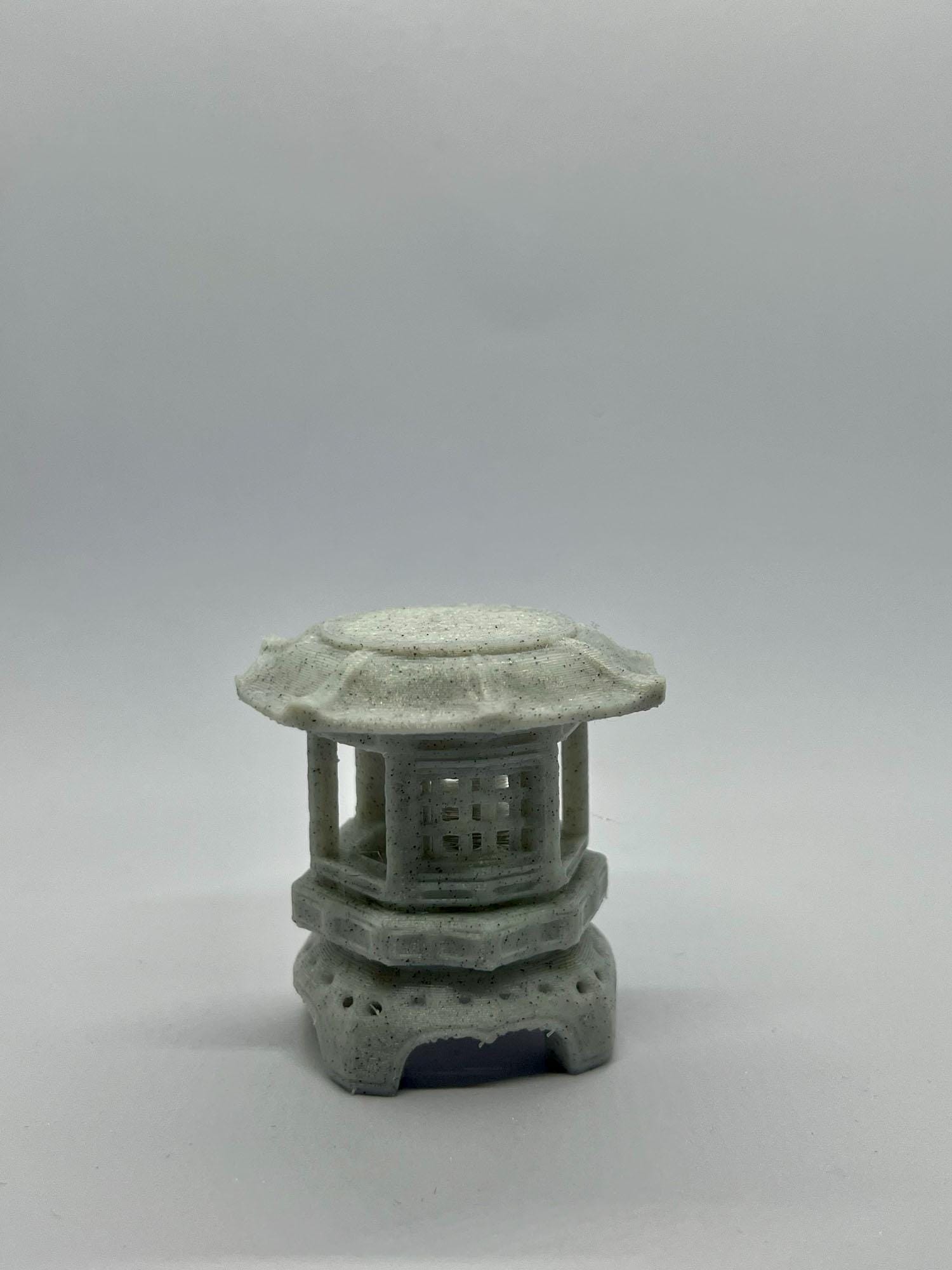 ひょうたんオブジェ Japanese Bonsai Lantern Pagoda – Fertilizer Basket, Bonsai Pot