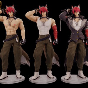 Op de afbeelding: Drie figuren van een mannelijk anime-personage met rood haar en wolvenoren. De figuren dragen verschillende outfits: ontbloot bovenlijf, witte tanktop en een donkere jas. Allemaal dragen ze cargobroeken, witte laarzen en een choker. De figuren staan op heldere, ronde bases.