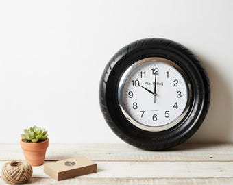 Handgemaakte geüpcycled gerecycleerde wandklok – Uniek milieuvriendelijk industrieel huisdecor