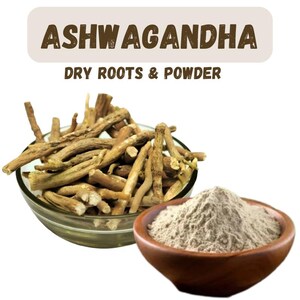 Op de afbeelding: Afbeelding van ashwagandha droge wortels en poeder. De tekst "ASHWAGANDHA DRY ROOTS & POWDER" wordt bovenaan weergegeven. De afbeelding toont een glazen kom gevuld met droge wortels en een kleine houten kom gevuld met ashwagandha poeder.