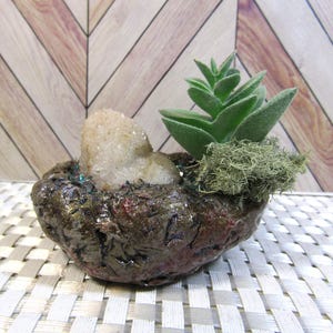 Geode succulent Planter/ quartz crystal cluster/rustic decor/desktop planter/nature lover/floral arrangement