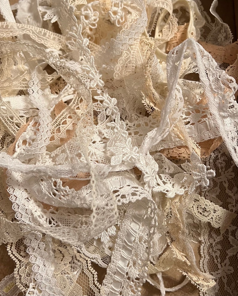 30 Piece Lot of Vintage & New White, Beige, Ecru Lace, 10 Yds Total, Grab Bag, Assorted Trim, Journals, Mixed Media, Bulk Buy, Doll Clothes image 3