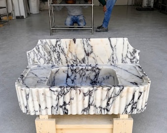 Lavabo da bagno scanalato in marmo Calacatta Viola, lavabo di lusso fatto a mano, pietra su misura