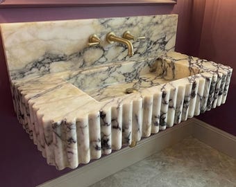 Lavabo de Mármol Calacatta Viola Acanalado | Encimera Integrada | Lavabo de Piedra Natural Púrpura | Montaje de Lujo en Pared