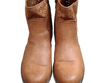 Botas Billabong 90s para mujer, color marrón, con corte láser, cremallera lateral, estilo western casual, talla 7