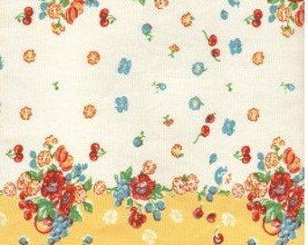 GARDEN FLORAL Cottage Core Valance Cotton 52 x 13  Retro KITCHEN 1940s Tablecloth Look Print