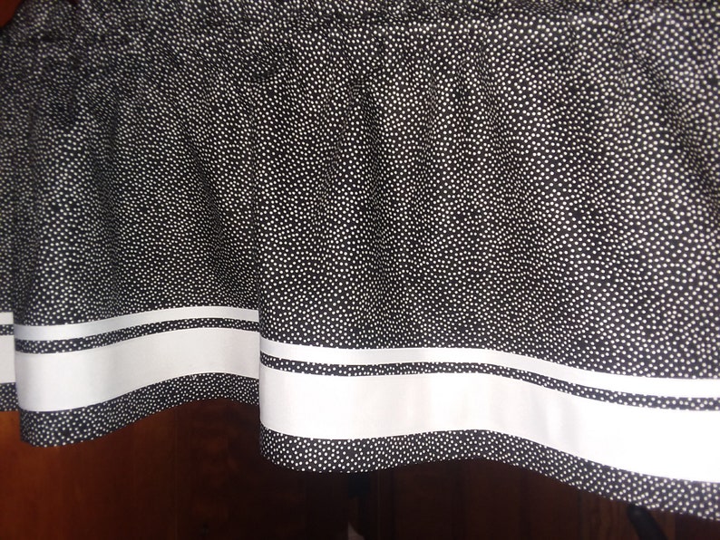 POLKA DOT Valance w ribbon trim 40 x 14 STANDARD Opening Version
