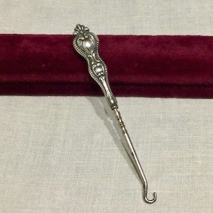 Antique Victorian Sterling Silver Handled Ladies Glove or Shoe Button Hook ~ Circa 1900
