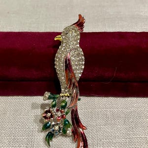 May include: A set of three ceramic mugs in a minimalist design. Each mug features a different color: light blue, cream, and gray. The mugs have a matte finish and a simple, modern aesthetic, perfect for coffee or tea.