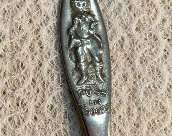 Circa 1890’s Victorian Antique Vintage Silver Plated PUSS in BOOTS Cat Fork ~ Child Baby Toddler Flatware Gift ~ Regal Silver Co. ~