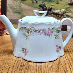 Zeh Scherzer Teapot - Etsy