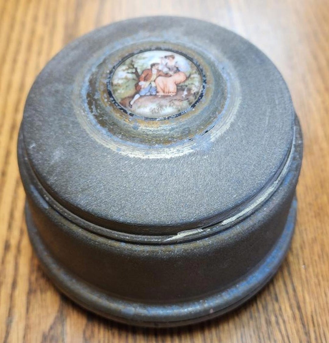Musical Powder Box Vintage Musical Powder Box With a Hand-painted Porcelain Lid (works) - Etsy